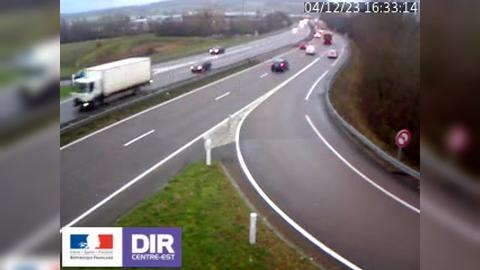 Traffic Cam Auxerre: N6 PR83+500 Player