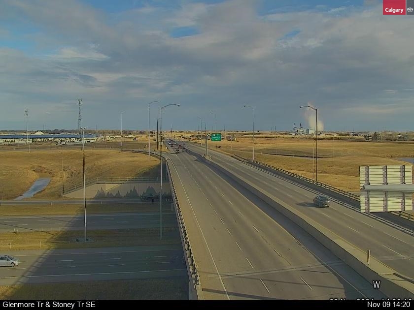 Traffic Cam Glenmore Trail and Stoney Trail SE Player