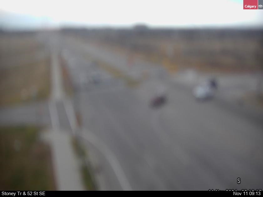 Traffic Cam Stoney Trail and 52nd Street SE Player