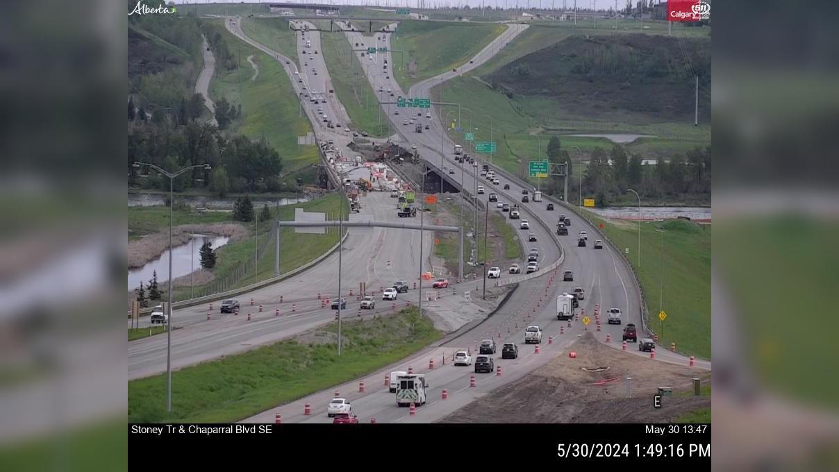 Traffic Cam Chaparral: Stoney Trail and - Boulevard SE Player