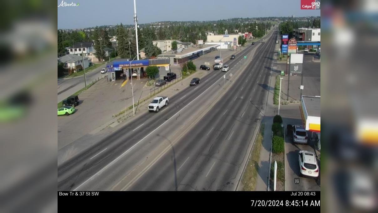 Spruce Cliff: Bow Trail - 37 Ave SW Traffic Camera