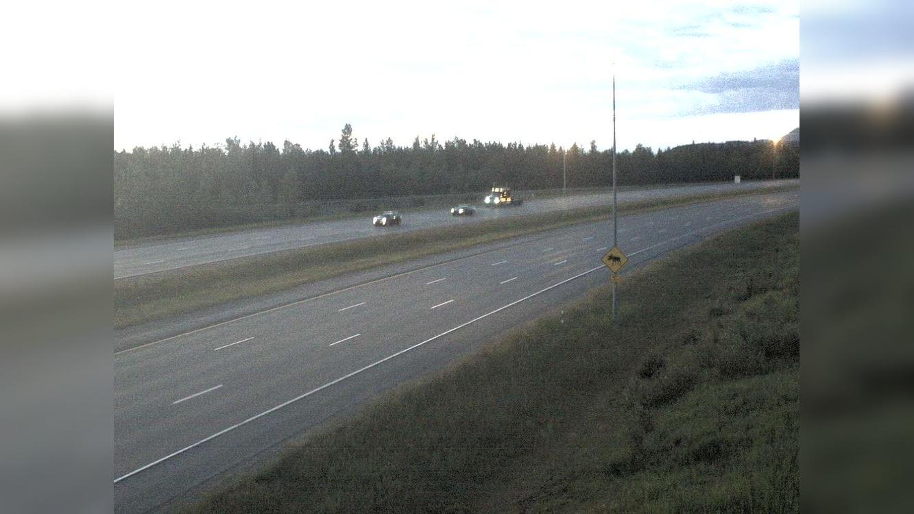Traffic Cam Anchorage: Glenn Highway @ S Curves MP Player