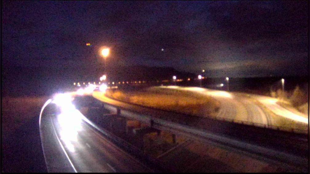 Traffic Cam Matanuska: Parks - Glenn Hwy Interchange Player