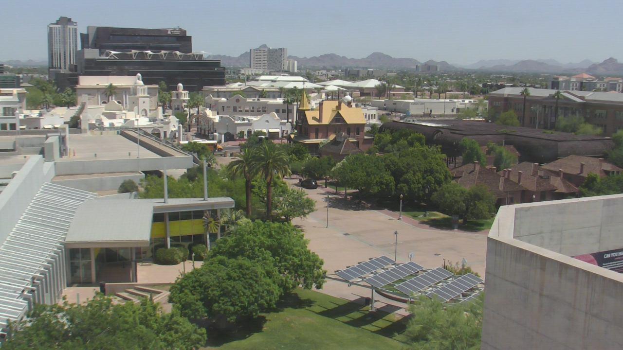 Phoenix: Science Center Traffic Camera