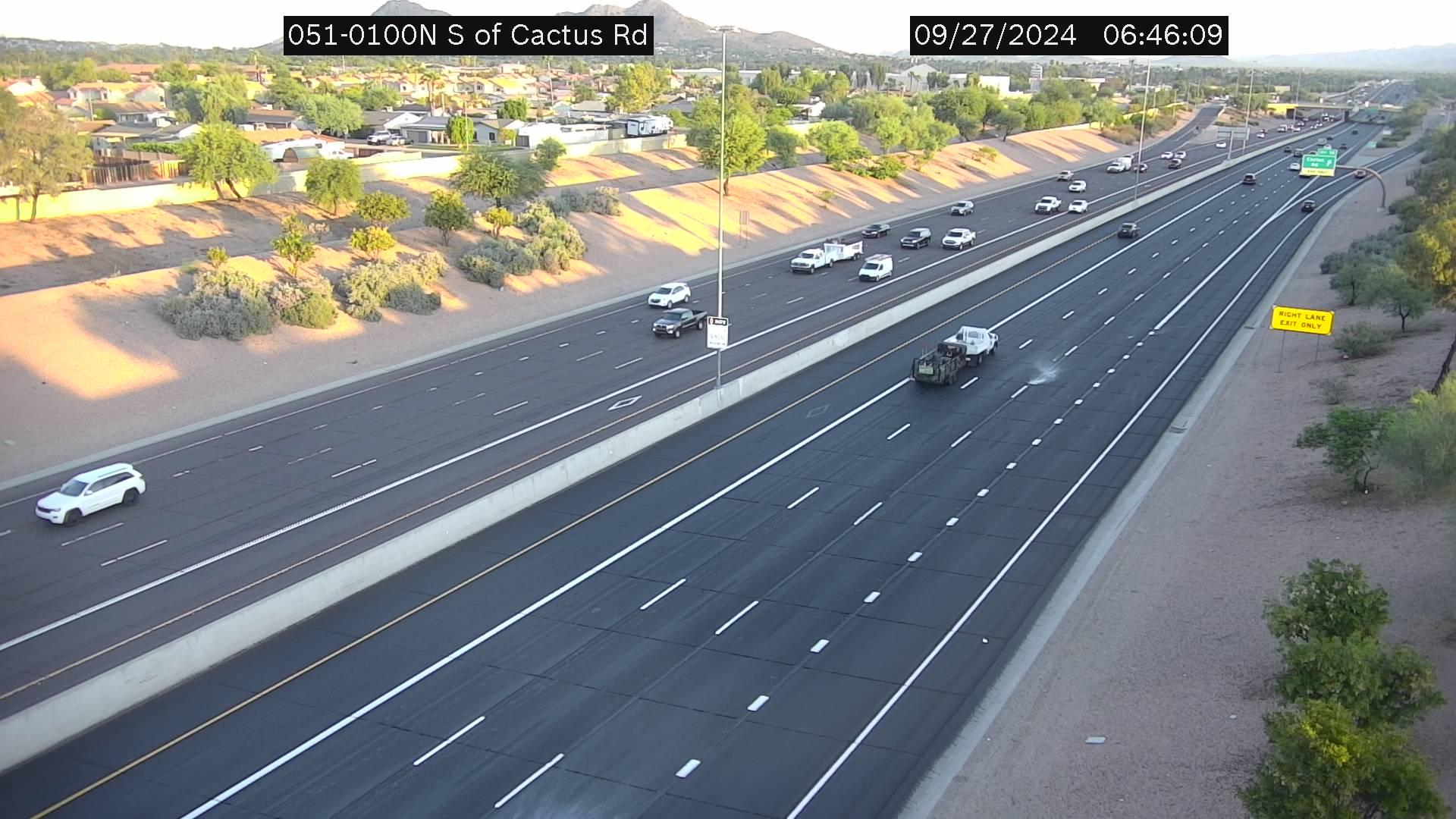 Phoenix › North: SR-51 NB 10.00 @S of Cactus Rd Traffic Camera