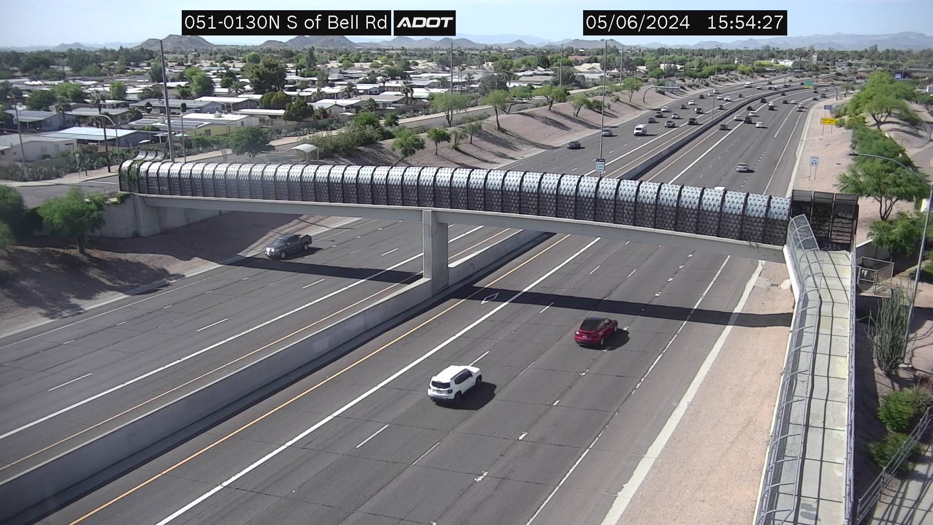 Phoenix › North: SR-51 NB 13.00 @S of Bell Rd Traffic Camera