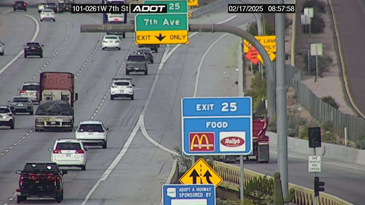 Phoenix › West: I-101 WB 26.10 @7th St Traffic Camera