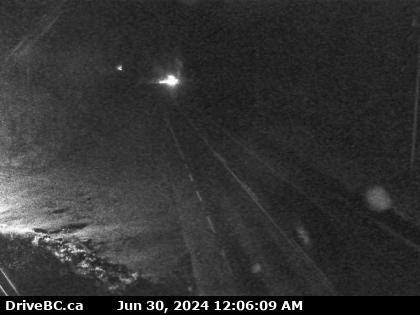 Hwy-1, about 33 km west of Revelstoke, looking east. (elevation: 438 metres) Traffic Camera