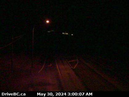 Traffic Cam Hwy-97 at Silvernails Road near Falkland, looking southeast. (elevation: 600 metres) Player