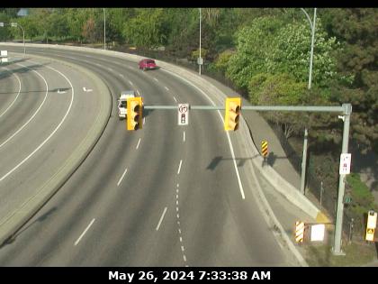 Traffic Cam East approach to WR Bennett Bridge at Abbott Street, looking west along Hwy-97. (elevation: 342 metres) Player