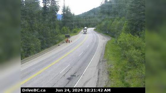 Salmon Arm › East: Hwy 1 at Annis Pit, 8 km southwest of Sicamous, looking east Traffic Camera