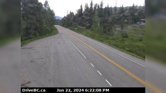 Traffic Cam Area B › West: Hwy 3, near Goatfell, about 9 km northwest of Yahk, looking west Player