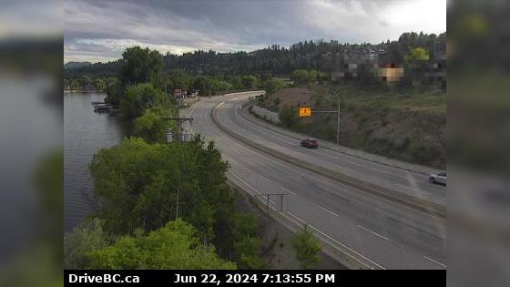 Lake Country › South: Hwy 97, in - by Wood Lake, looking south Traffic Camera