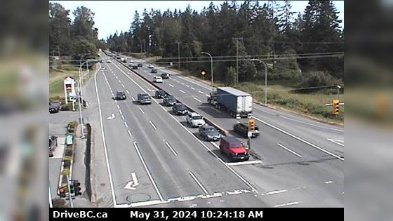 Traffic Cam Saanich › North: Patricia Bay Hwy (Hwy 17) at Sayward Rd in - looking north Player