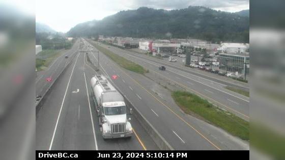 Traffic Cam Chilliwack › West: Hwy 1 at Evans Road overpass near - looking west Player