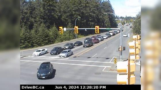 Traffic Cam Courtenay › North: Intersection of Ryan Rd and Lerwick Rd in - looking north Player