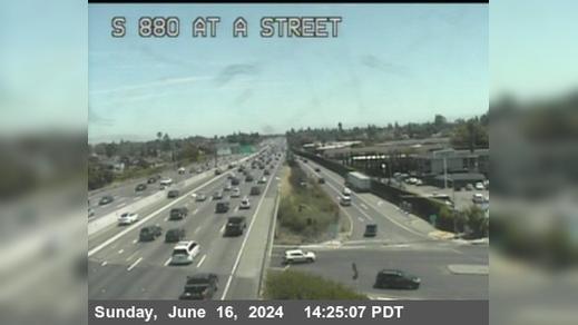 Traffic Cam Cherryland › South: TV705 -- I-880 : AT A ST Player