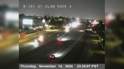 Traffic Cam Little Portugal › North: TVC70 -- US-101 : Alum Rock Avenue Player