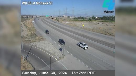 Bakersfield › East: KER-58-MOHAWK Traffic Camera