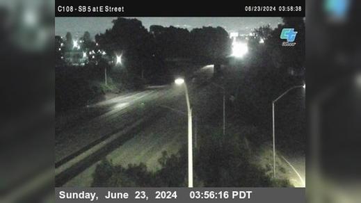 Chula Vista › South: C108) I-5 : E Street (On Ramp Traffic Camera