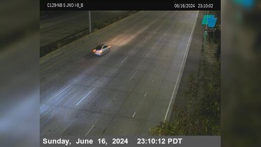 Traffic Cam Old Town › North: C 129) I-5 : Just North Of I-8_B Player