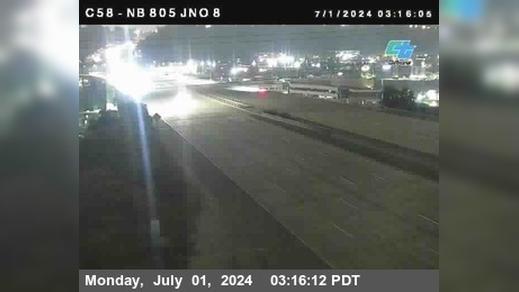 Traffic Cam Mission Valley › North: C058) I-805 : Just North Of I-8 Player