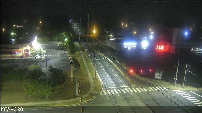 Traffic Cam Dover: US 13 @ DIVISION ST Player