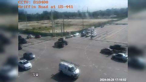 Traffic Cam Hollywood: Griffin Road at US-441 Player