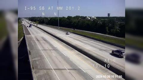 Traffic Cam Cocoa West: I-95 @ MM 201.2 SB Player
