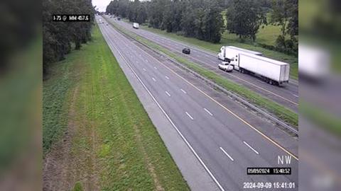 Traffic Cam Adams: I-75 @ MM 457.6 Player