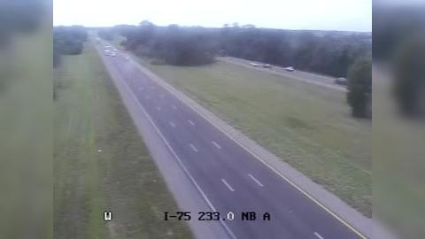 Traffic Cam Manatee: I-75 233.0 NB Player