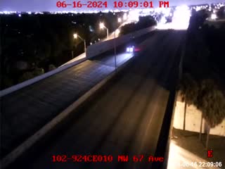 Traffic Cam (102) SR-924 at NW 67th Ave Player