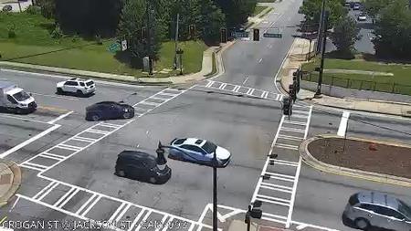 Traffic Cam Lawrenceville: 112119--2 Player