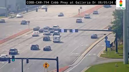 Traffic Cam Vinings: 111836--2 Player