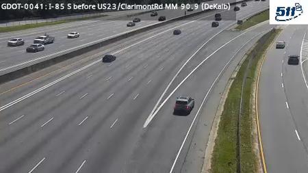 Traffic Cam Chamblee: 106367--2 Player