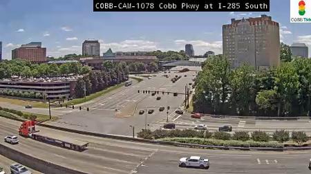 Traffic Cam Vinings: 111816--2 Player