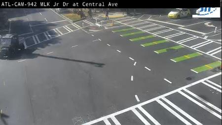 Traffic Cam South Downtown: 106073--2 Player