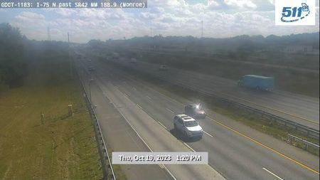 Traffic Cam Forsyth: GDOT-CAM-I-75-189--1 Player