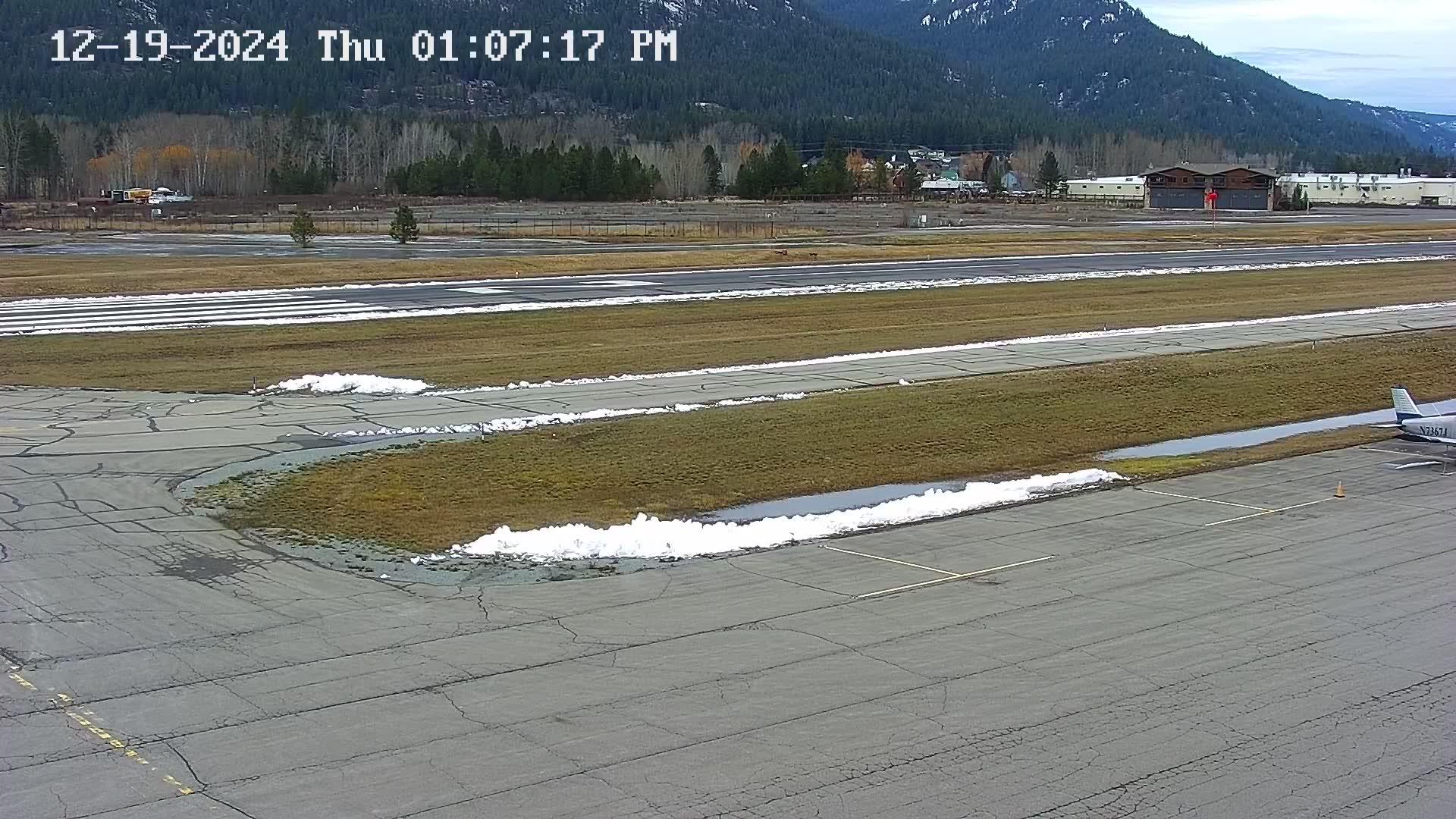 Traffic Cam Sandpoint › West: Sandpoint Airport Player