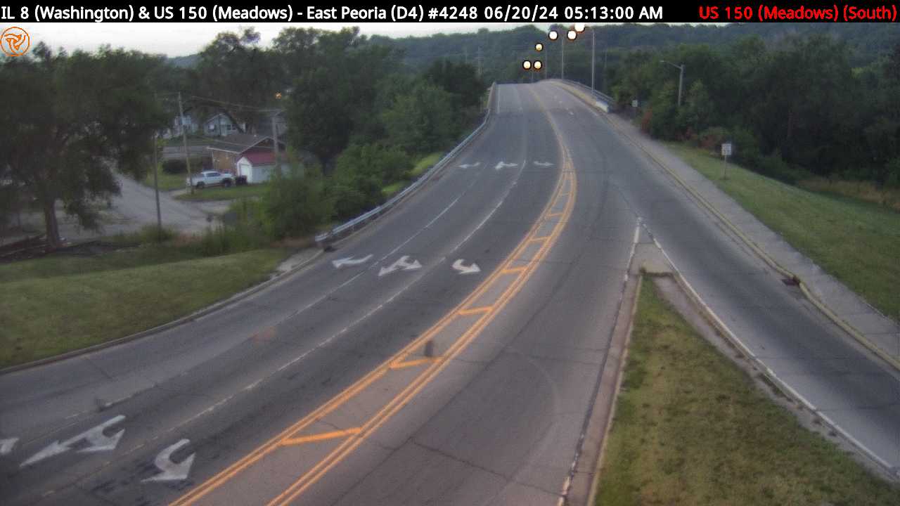 Traffic Cam IL 8 (Washington St.) at US 150 (Meadows Ave.) (#4248) - S Player