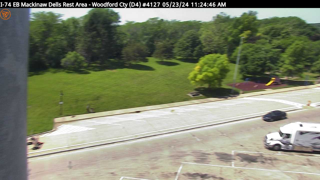 I-74 at EB Mackinaw Dells Rest Area (#4127) - W Traffic Camera