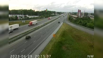 Traffic Cam Royalton: I-65: 1-065-130-1-1 OLD SR 334 Player