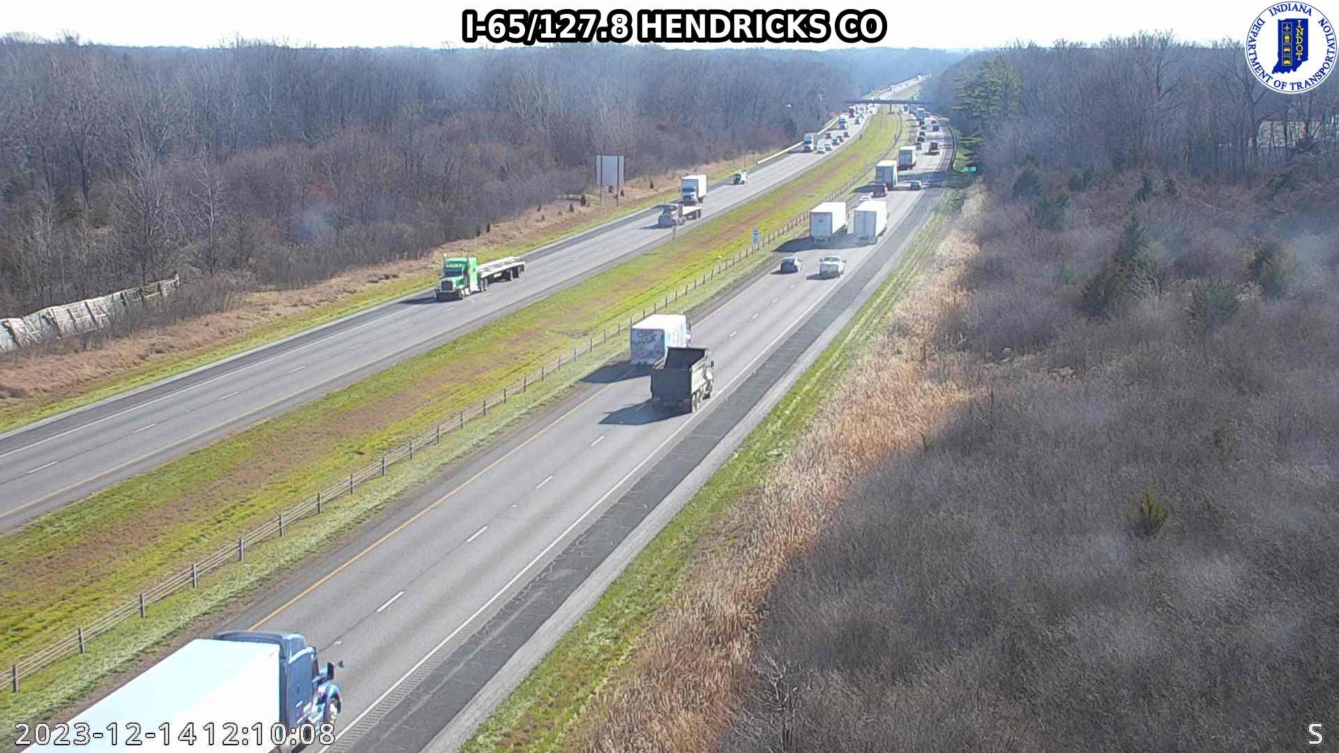 Traffic Cam Royalton: I-65: I-65/127.8 HENDRICKS CO: I-65/127.8 HENDRICKS CO Player