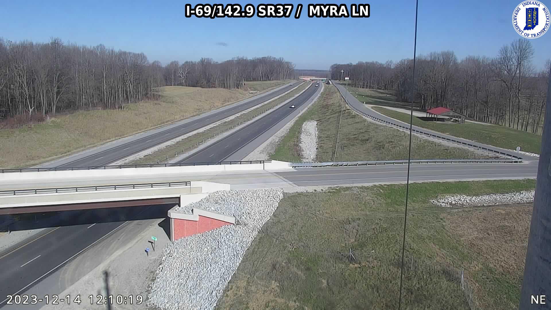 Traffic Cam Stines Mill Corner: I-69: I-69/142.9 SR37 - MYRA LN: I-69/142.9 SR37 - MYRA LN Player