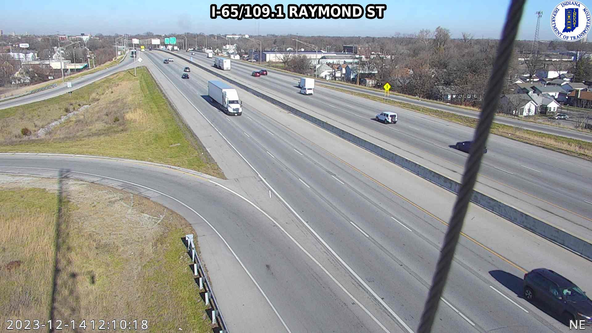 Traffic Cam Garfield Park: I-65: I-65/109.1 RAYMOND ST Player