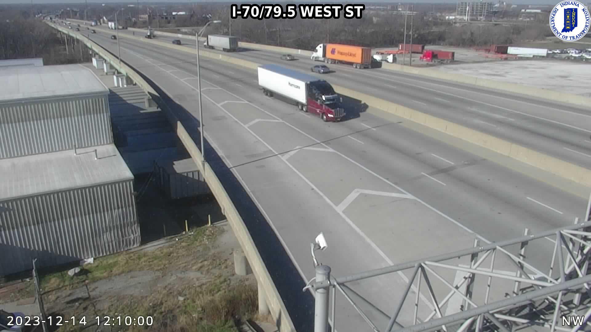 Old Southside: I-70: I-70/79.5 WEST ST Traffic Camera