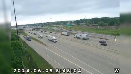 Traffic Cam Indianapolis: I-70: 1-070-089-8-1 FRANKLIN RD Player