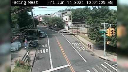 Tompkinsville: Victory Blvd @ Jersey Street Traffic Camera
