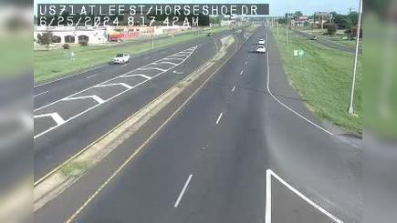 Traffic Cam Alexandria: US 71 at LEE St./Horseshoe Dr Player