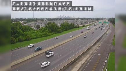 Traffic Cam French Quarter: I-10 at Mound Ave Player